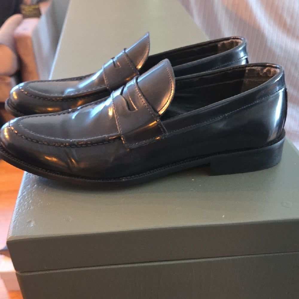 Sleek Dark Navy Leather Loafers